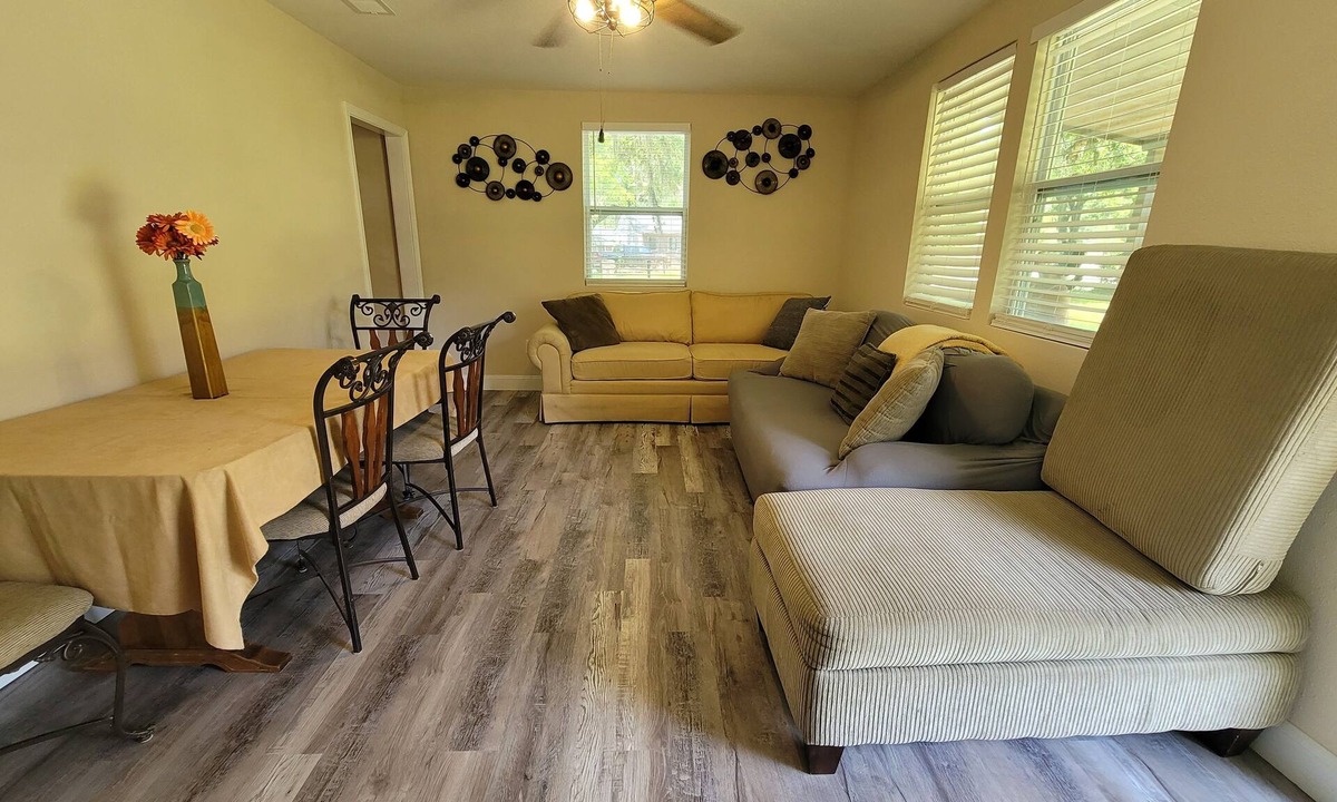 Mobile House | Sweet home Alabama!