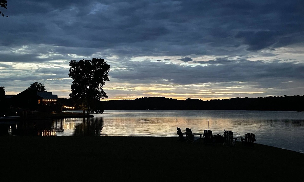 Alexander City House | {Sweet Home Oakachoy} lake-front on Lake Martin
