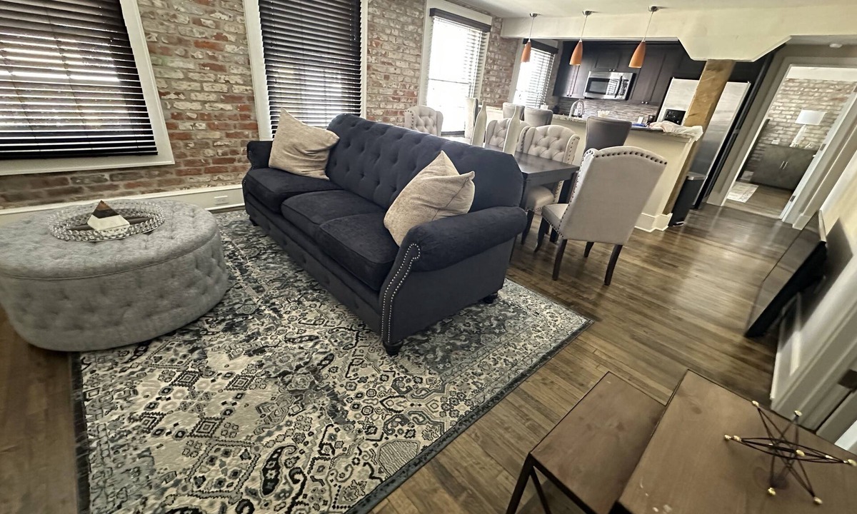 French Quarter House | The Acadian 2B/2B Historic FQ Apt. - 60 Day Min. Rental