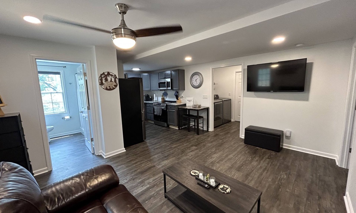 Jasper Apartment | The Bear Den - Jasper GA