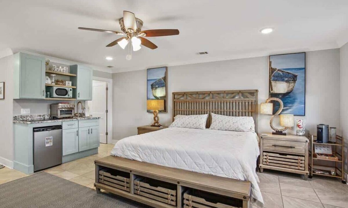 Tybee Island Apartment | The Blue Heron Hideaway