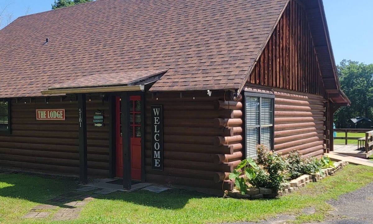 Uncertain House | The Lodge-Uncertain Lodge and Inn; Breathtaking Cabin That Sleeps 10