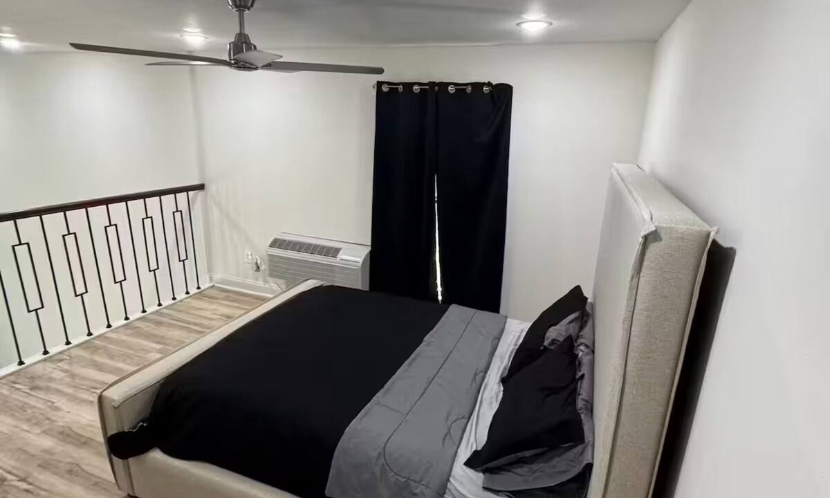Baker Apartment | The loft in Baker