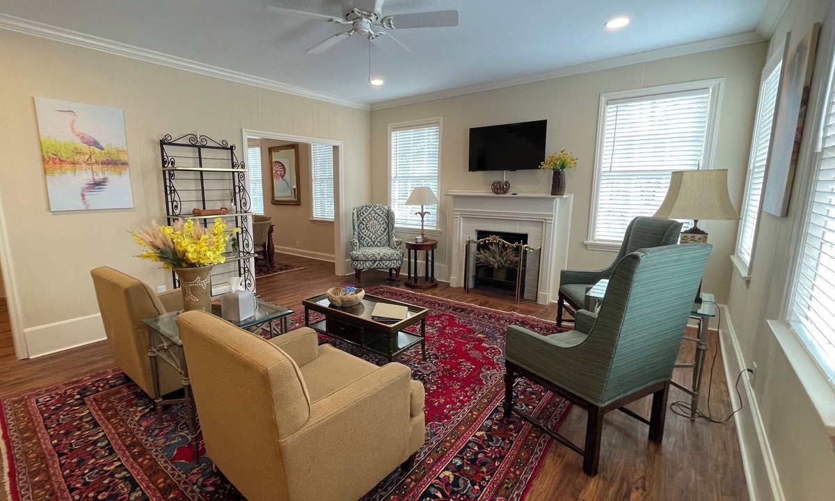 Moultrie House | The Platform Townhome by Kirk Murphy Hospitality