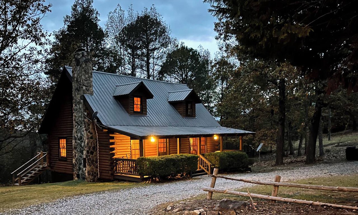 Pine Mountain Cabin | The Roosevelt - Close to Mountainside pool!