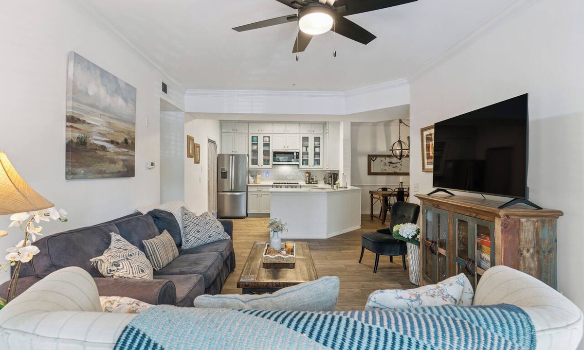 Saint Simons Heights Condo | The Salty Seahorse | Barnes Plantation Condo on St. Simons