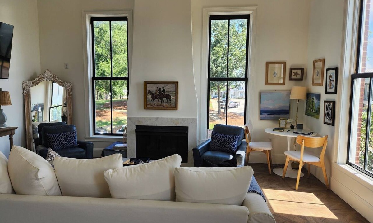Mount Meigs House | The Victoria At The Waters By Villa Real Escapes