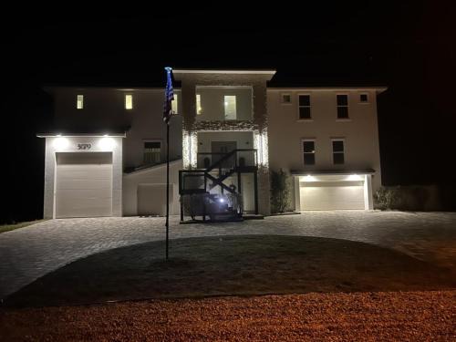 Painters Hill House | The White House on Flagler Beach - All home