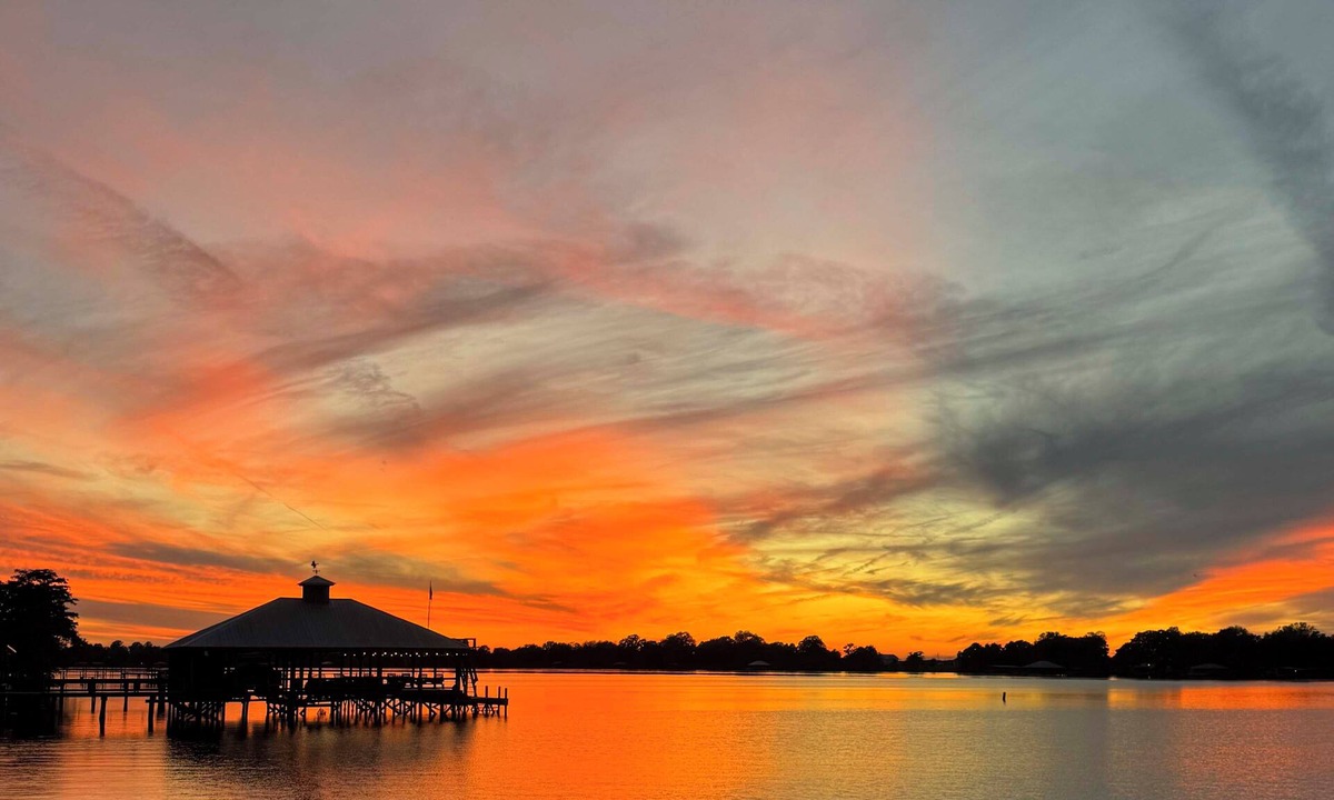 St. Joseph House | Tons of Fun at 'Camp Flamingo' on Lake Bruin!