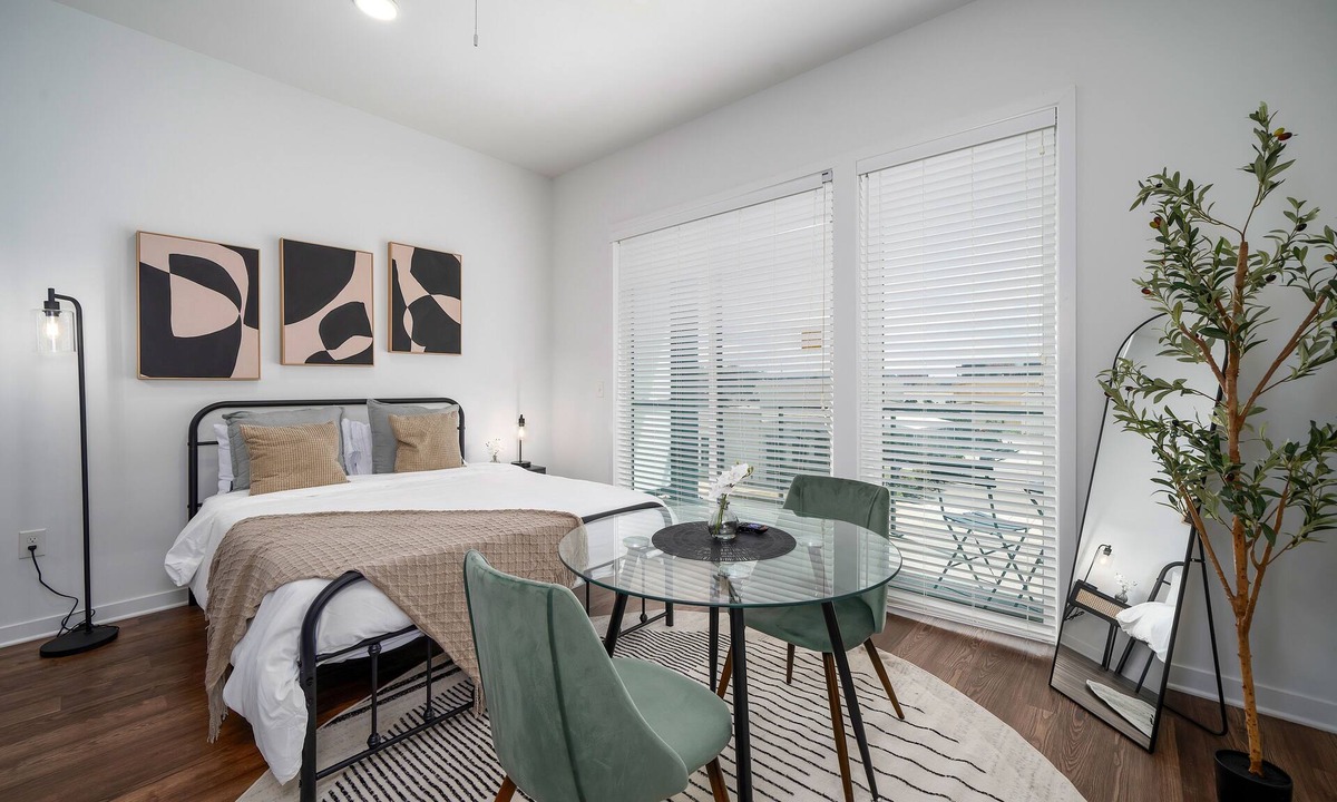 Birmingham Apartment | Tranquil Studio Haven with Private Balcony!