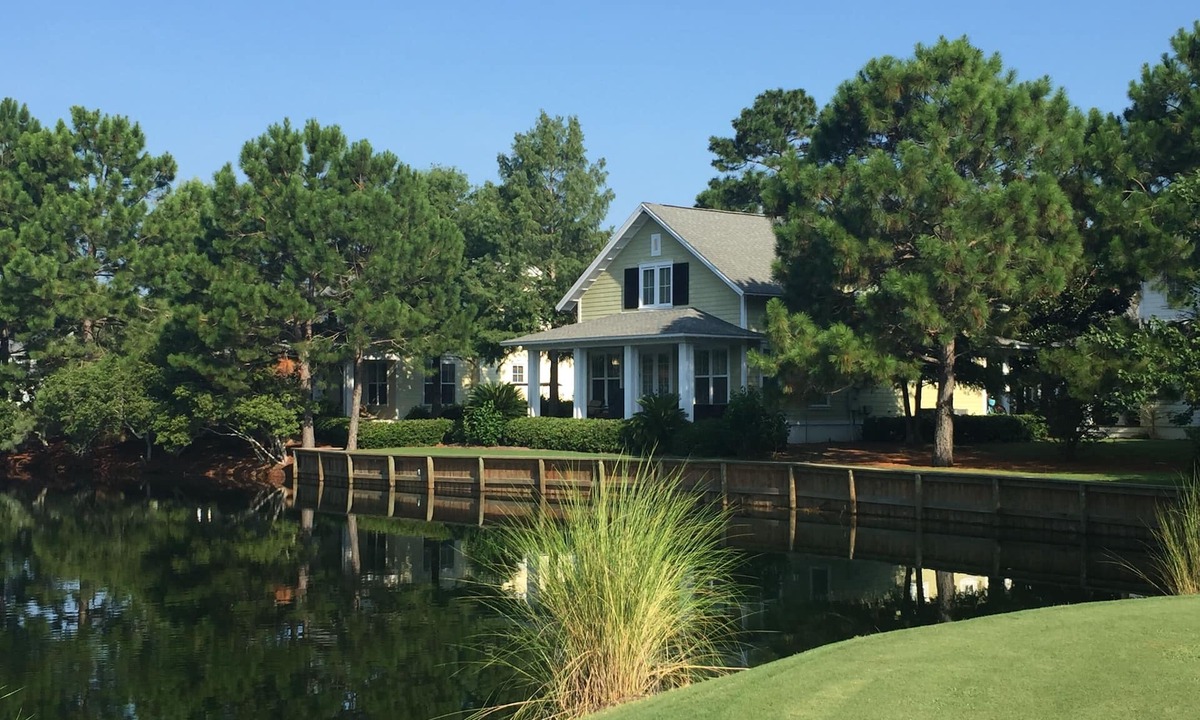 Laurel Grove House | Tuckamore Cottage Beach and Greens!-Emerald Coast at its best! 2 Golf Carts