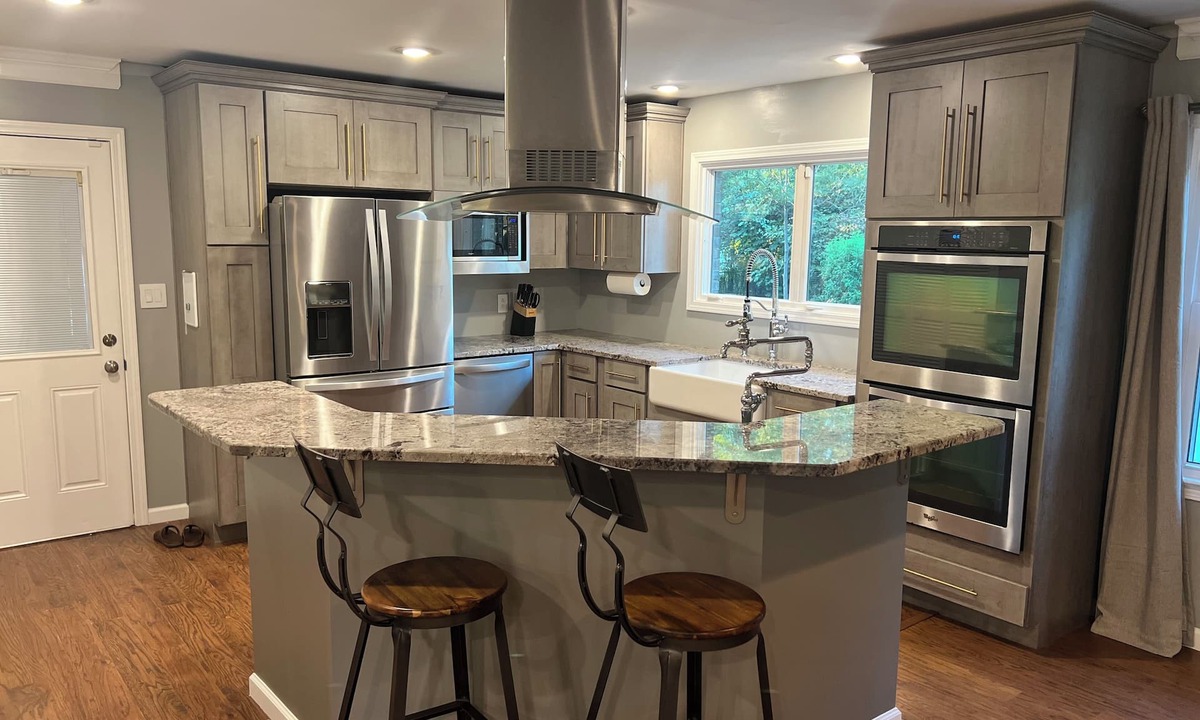 Tuscaloosa House | Two minutes off the interstate, 10minutes to Bryant-Denny Stadium