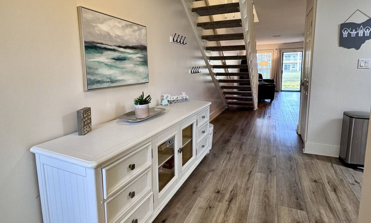 Miramar Beach Ski Chalet | {Two the Sea} Seacove 2C