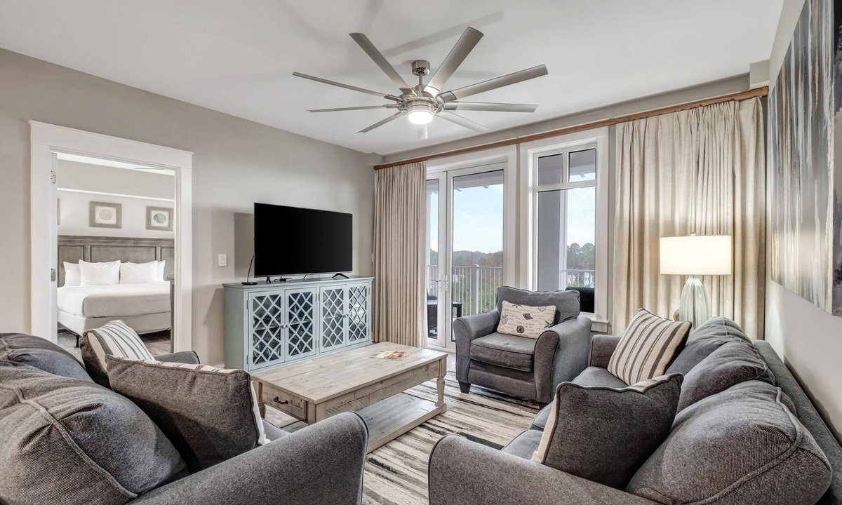 Baytowne Wharf Condo | Vibrant Village Living - 2-Bedroom Gem with Front-Row Views and Prime Location at Sandestin Golf and Beach Resort!