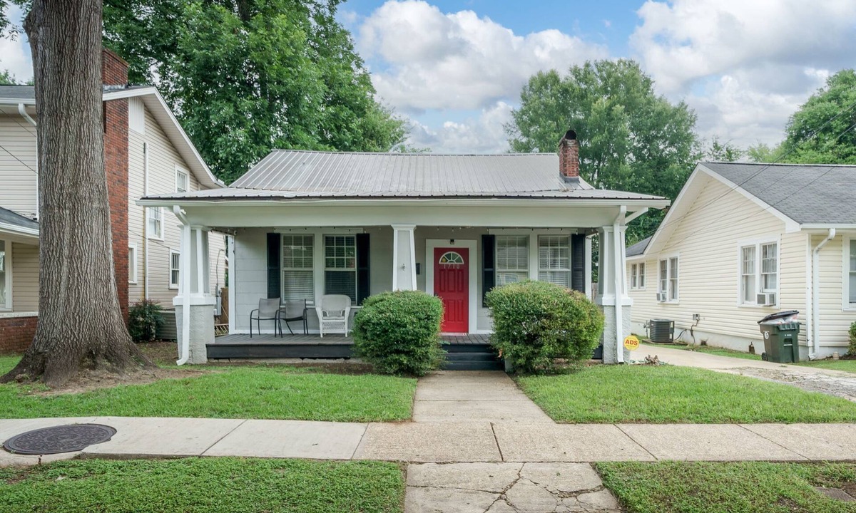 Tuscaloosa House | Walk to Campus - 3BR- Gameday Headquarters!