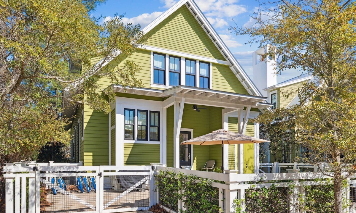 Forest District House | WaterColor Forest District w/6-Seater LSV/Golf Cart & Bikes!