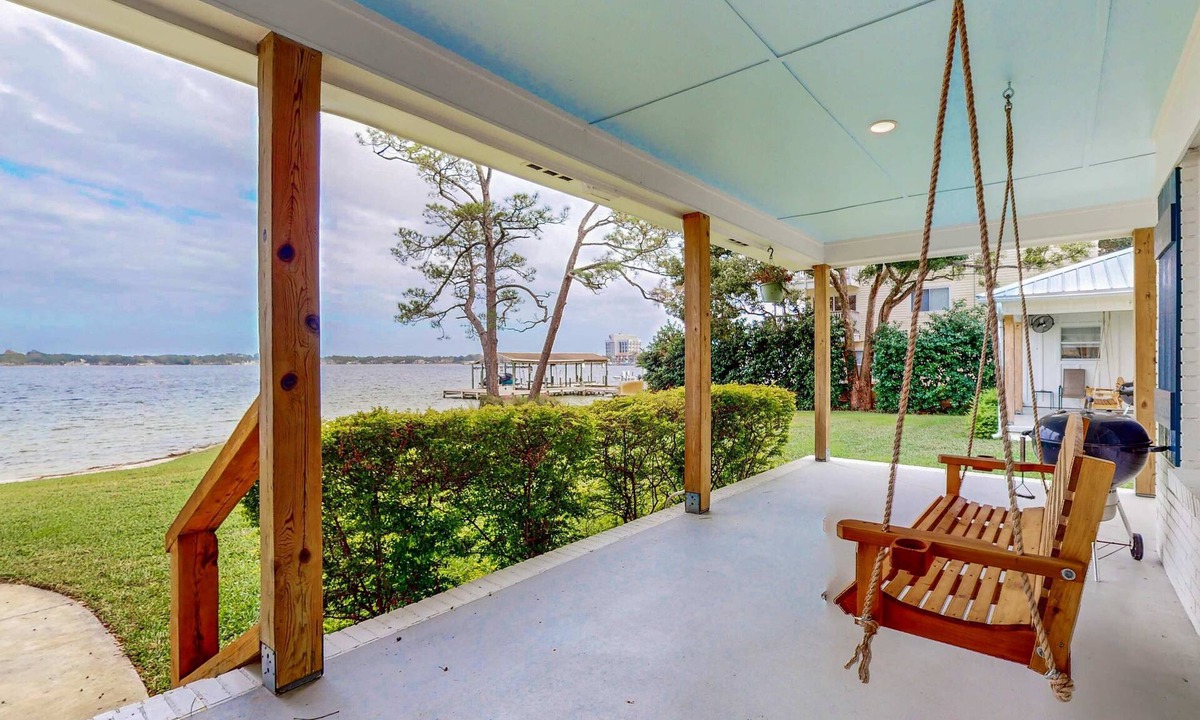 Ocean City House | Waterfront 2 cottage home, private dock and water access, & private washer&dryer
