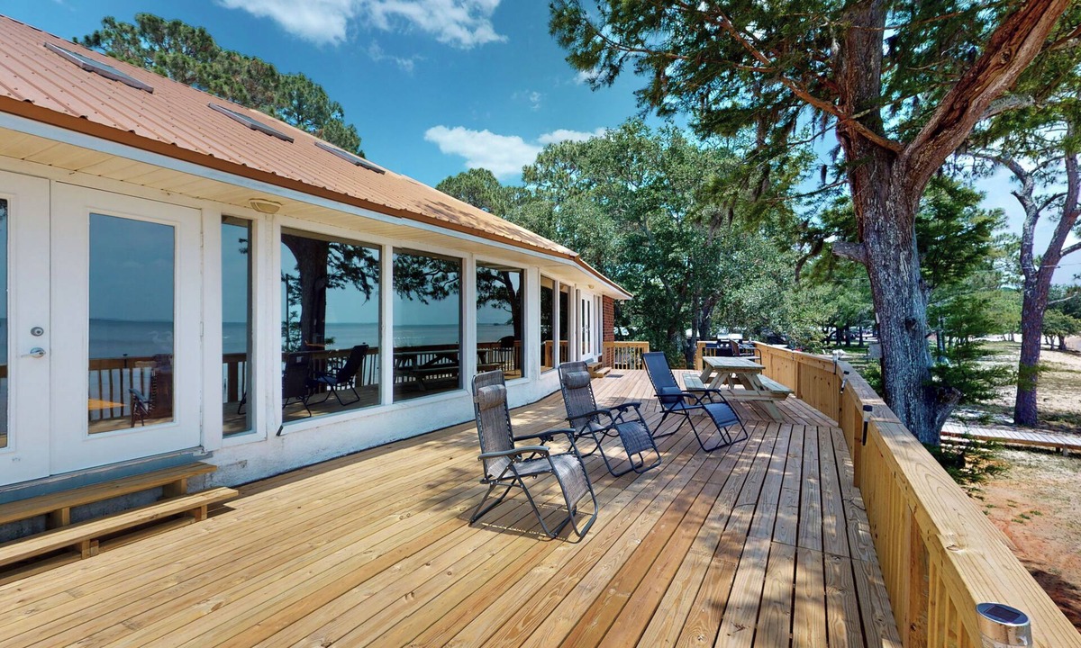 Freeport House | Waterfront Family Retreat on Choctawhatchee Bay!