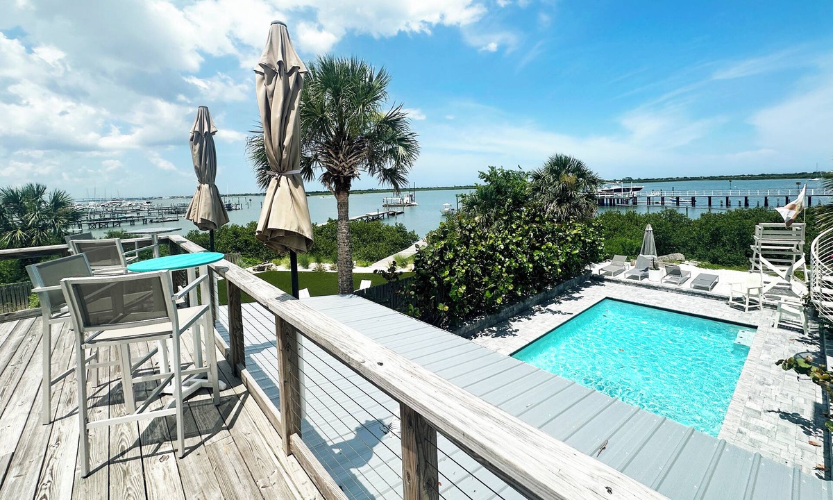 St. Augustine Cottage | Waterfront Retreat, Pool & Rooftop Deck - 2 Bed Cottage, Kitchen, Great Location