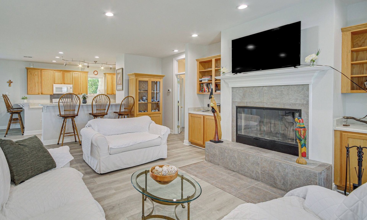 Waveland House | Waveland Vacation Rental - Walk to the Beach!