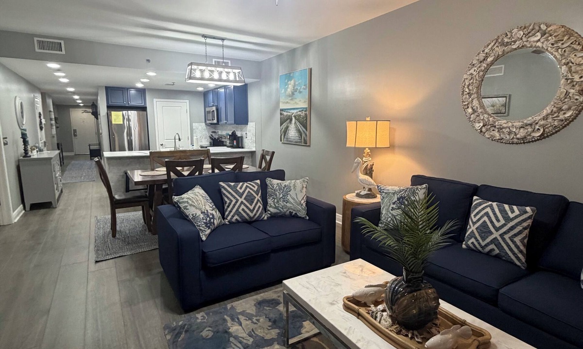 El Centro Beach Condo | Welcome to BEACHSIDE BREEZE @ Sterling Breeze