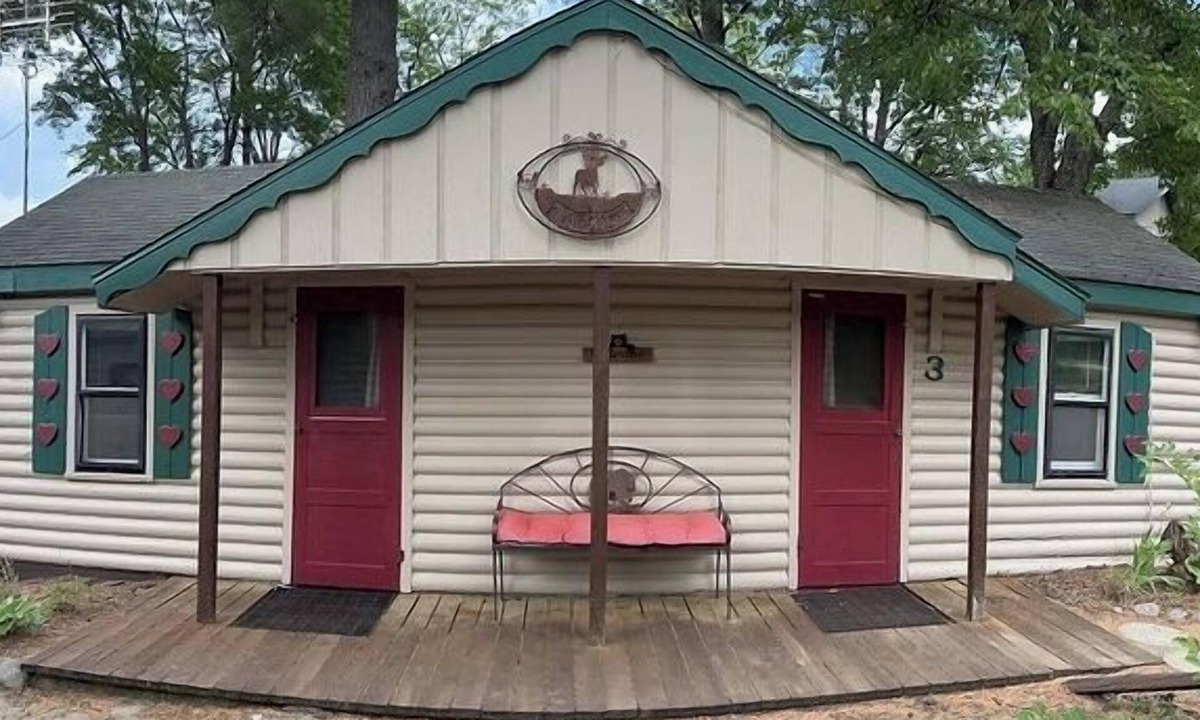 Gaylord Cabin | Welcome to Cottage 3 at Heart Lake Resort!
