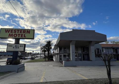 Hattiesburg Hotel | Western Motel Hattiesburg