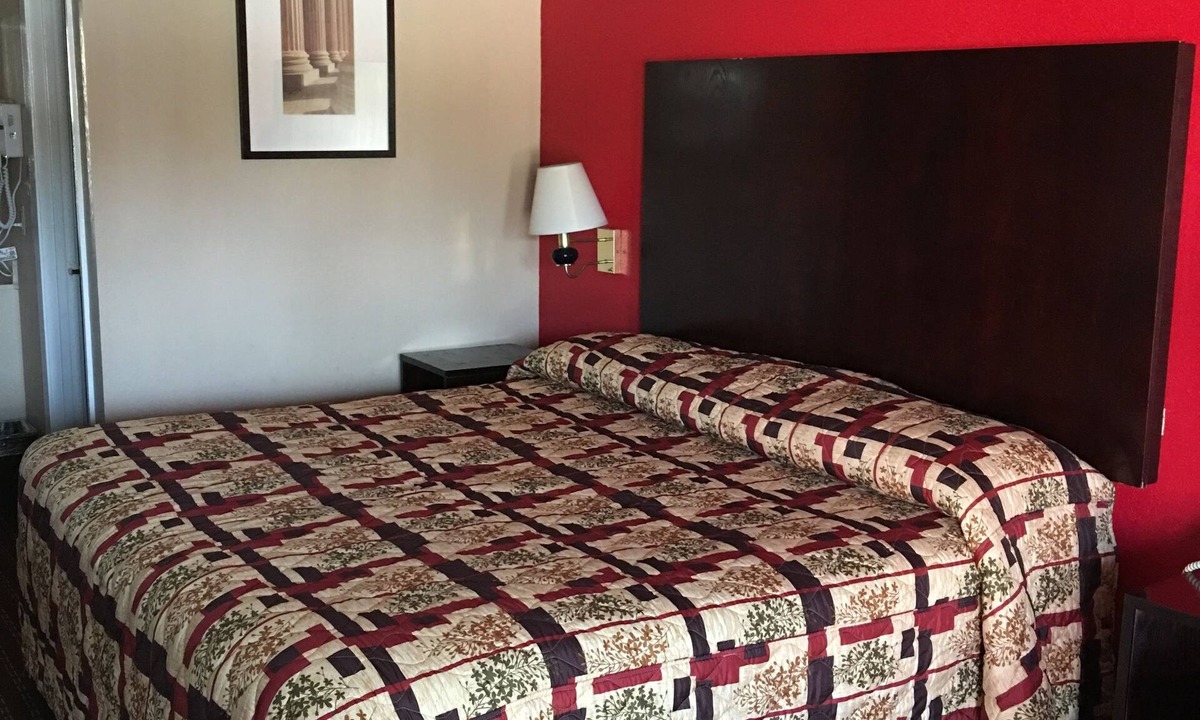 Magee Hotel | Western Motel