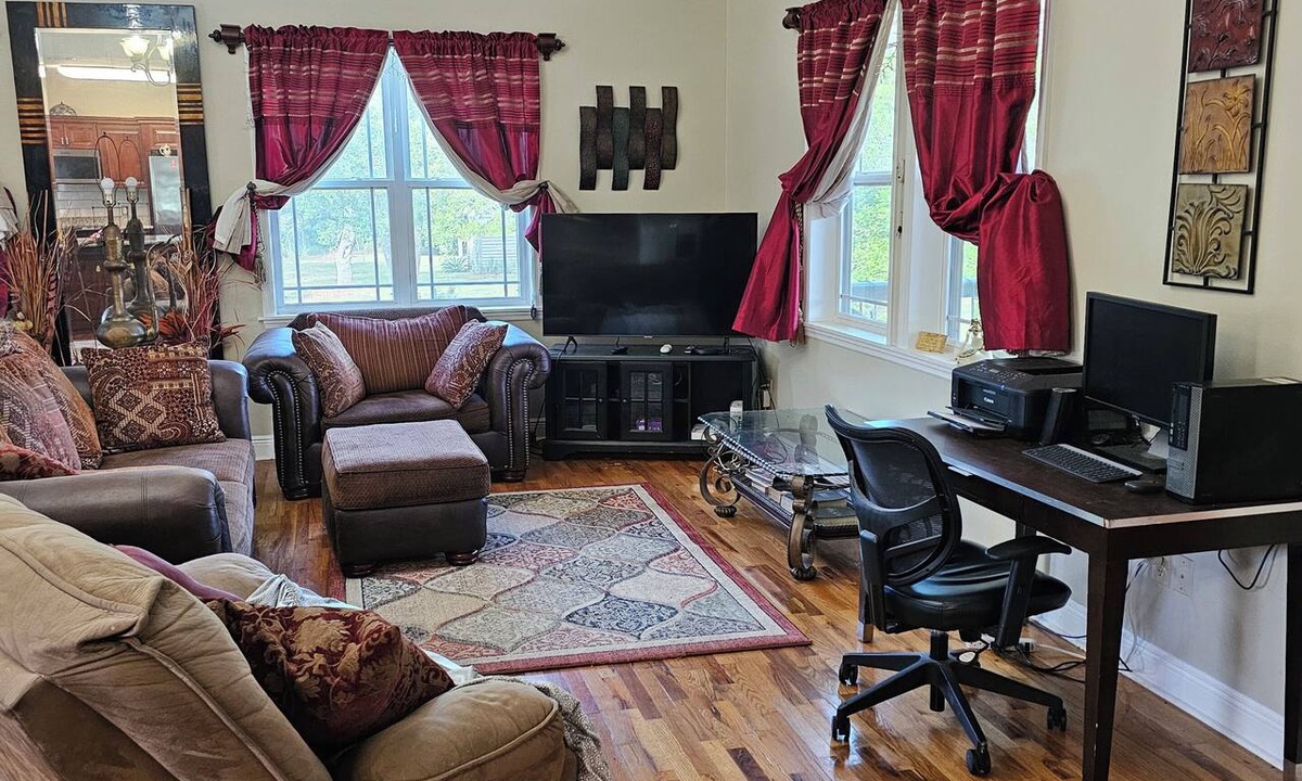 Waveland House | Wonderful 3-bedroom house in tranquil Waveland perfect for relaxing getaway