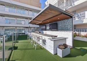 Barsala | Premier 1BD near Jackson Train Station