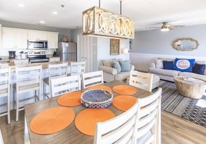Gulf view, private beach, community pool, walk to shops and restaurants!