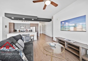 Steps From Downtown 2BR/2B ★ King Beds ★ Cable + Wi-Fi ★ Balcony (1200 SqFt)