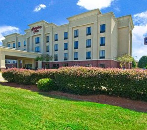 Hampton Inn Canton 