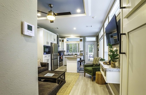 Baker County Cabin | 1 Bed/1 Bath - Pet Friendly, Sleeps 4 - 1 Bed/1 Bath - Pet Friendly, Sleeps 4