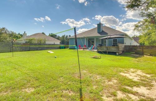 Waveland House | < 1 Mi to Beach - Home w/Deck & Yard in Waveland!