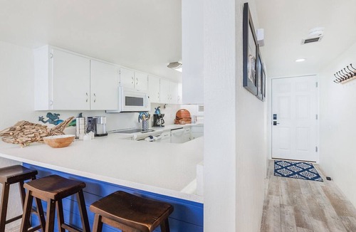 Daytona Beach Shores Apartment | 1003 Shores Club - Daytona Beach Oceanfront Vacations, Inc