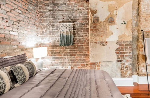 East Riverside Apartment | 1030 Toledano · Bohemian Loft Off Magazine Street