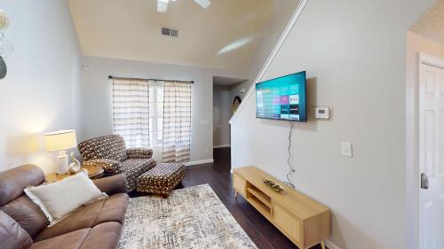 Cartersville House | 106 Middlebrook Dr Cartersville