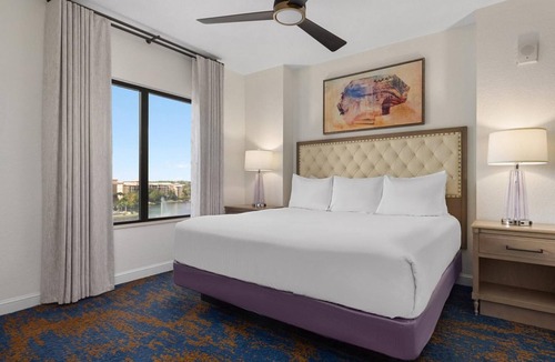 Lake Buena Vista Resort | 1Bed/1Bath Family Resort Near Disney Parks!