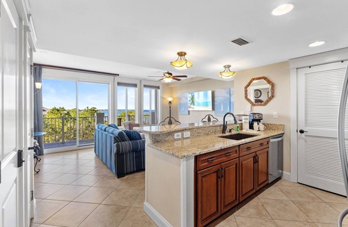 Baytowne Wharf Condo | 1BR Condo at Baytowne Wharf! Beach Tram, Tropical Pool, Hot Tub, Balcony View