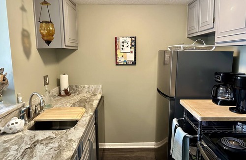 Diamondhead Condo | 1st Floor 1BR/1BA Condo w/Pool: Golf, Swim & Casino nearby! Sunshine Oaks