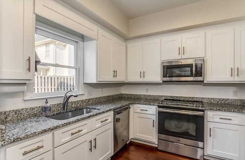 Tuscaloosa House | 2.3 miles to stadium, close to restaurants/grocery, perfect for entertaining!