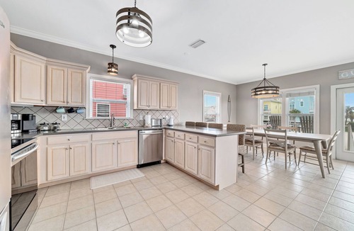 Southpointe House | 2 Beachfront Homes Private Pool + Beach Access Sleeps 24