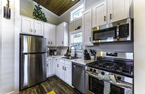 Baker County Cabin | 2 Bed/1 Bath - No Pets, Sleeps 4 - 2 Bed/1 Bath - No Pets, Sleeps 4