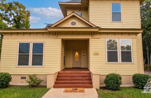 Buena Vista Apartment | 2-bedroom apartment in historical Buena Vista GA