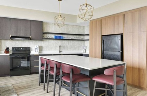 Five Points Condo | 2 Bedroom Presidential Condo at Centennial Park, Margaritaville, Atlanta Resort!