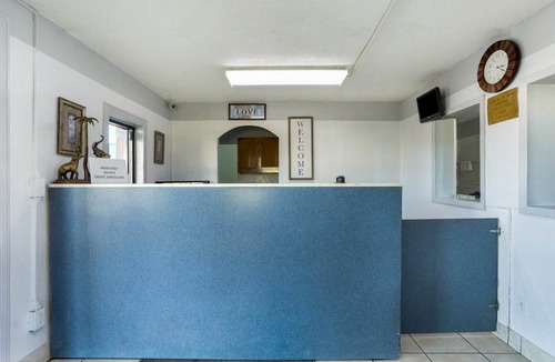 Northwest Pensacola Apartment | 2 Full Bed|Smk|Pensacola FL