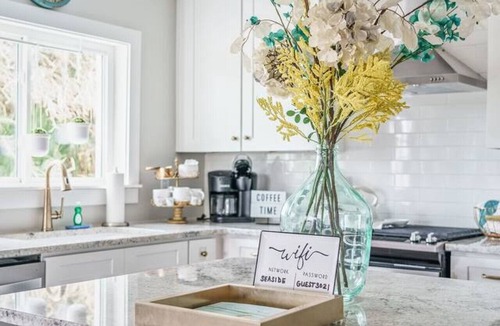 Vilano Beach House | 2 Mermaids Seaside Retreat for 8