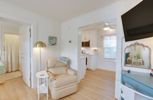 Forest Lake House | 2 Mi to Bryant-Denny Stadium! Pet-Friendly Home