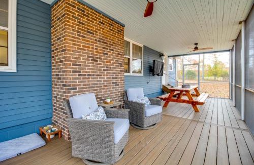 Estill Springs House | 2 Mi to Tims Ford Lake! Cozy Cottage w/Fireplace